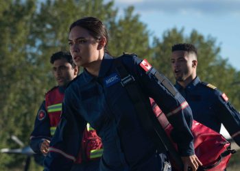 "Pilots and Nurses and Bears, Oh My" - Epi#101 -- Hayley (Natasha Calis), Crystal (Morgan Holmstrom), Chopper (Praneet Akilla), Bodie (Ace Nadjiwon), Lexi (Mercedes Morris), Nowak (Thomas Elms), Tristan (Kheon Clarke), Wheezer (Aaron Ashmore), Jeremy (Braeden Clarke) Emma (Rebecca Kwan) and Madison (Emilia McCarthy) on the Paramount+ series SKYMED. Photo: Pief Weyman/Paramount+ ©Paramount+ 2021, All Rights Reserved. ©2021, All Rights Reserved.