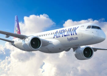 Airlink Embraer E195-E2 Jet Airliner