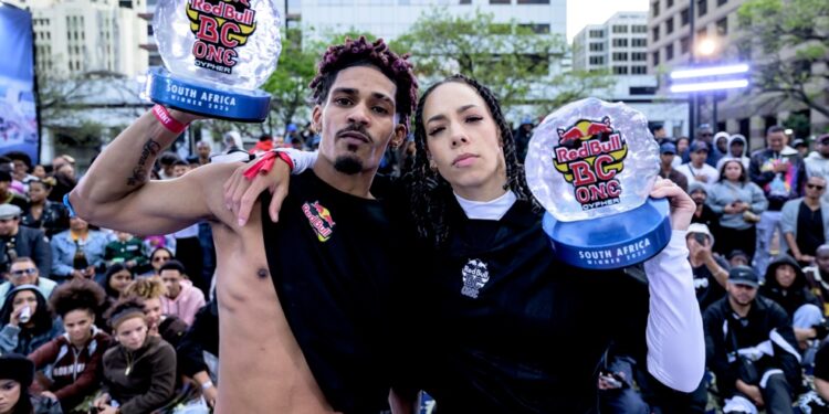 Photo by Tyrone Bradley /Red Bull Content Pool B-boy Toufeeq and B-girl Courtnaé Red Bull BC One National Final, Thibault Square
